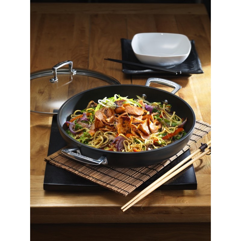 Wok Les Grands Chefs Professionnels 32 cm + couvercle - Livraison gratuite