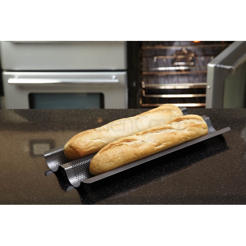 Moule 2 Baguettes Perforé 39 cm  - KitchenCraft