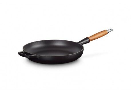 Poêle Signature Fonte Emaillée Manche en Bois 28 cm Noir Mat - Le Creuset