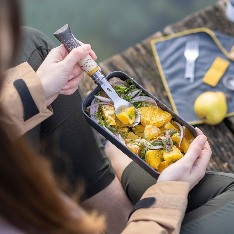 Panier pique-nique avec aliments à découper en bois 