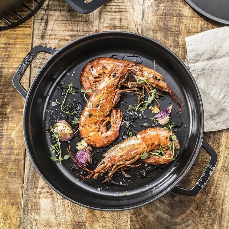 Staub - Sauteuse en Fonte 34 cm Noir Mat 4,3 l - Les Secrets du Chef