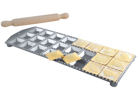 Moule Raviolini 24 pcs avec Rouleau 4,7x4,7 cm  - Eppicotispai