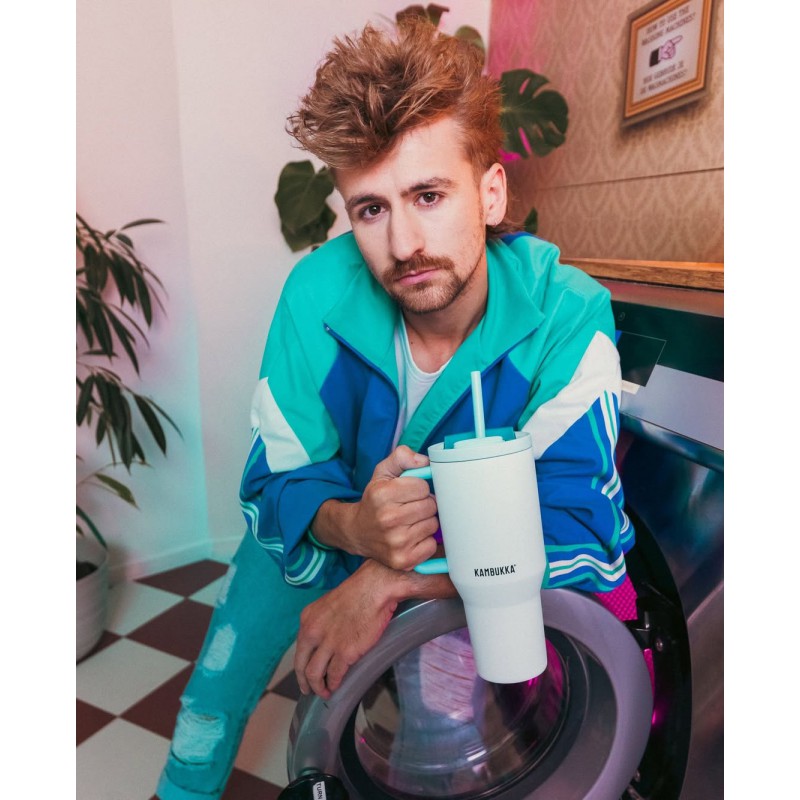 Rio Gourde Isotherme avec Paille Rétractable 950 ml Bleu Clair Frosty Coconut -S - Kambukka