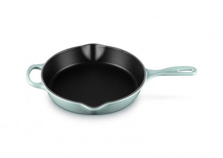 Poêle en Fonte Ronde Skillet 26 cm Bleu Sea Salt - Le Creuset