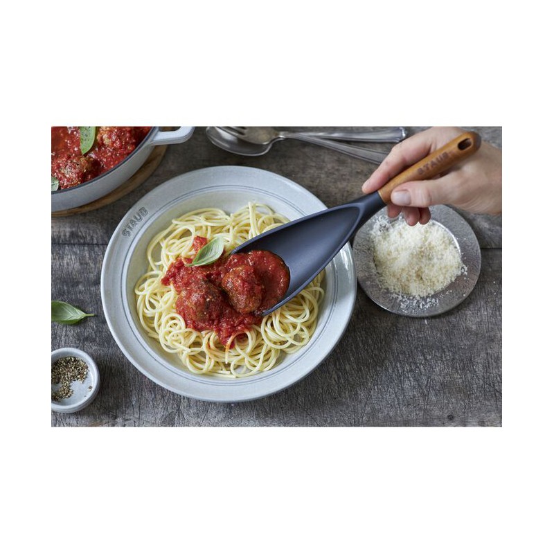 Spatule Cuillère Silicone Noir Manche Bois 30 cm - Staub
