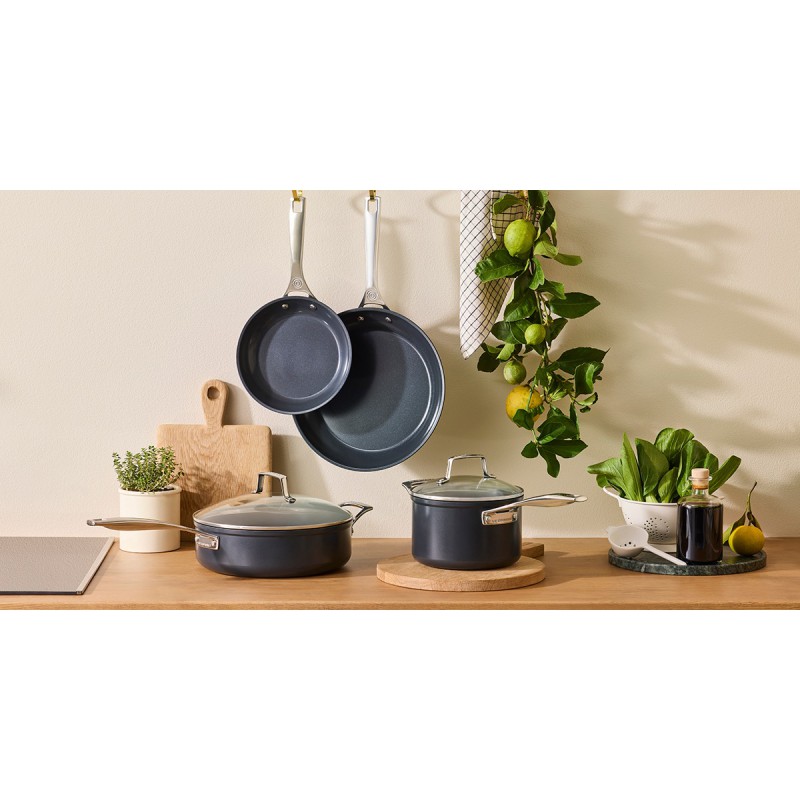Essentiel Poêlon Antiadhésif Céramique 18 cm 2,8 L Couvercle Verre - Le Creuset