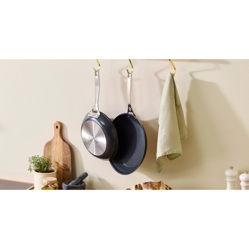 Essentiel Poêle Antiadhésive Céramique 30 cm - Le Creuset