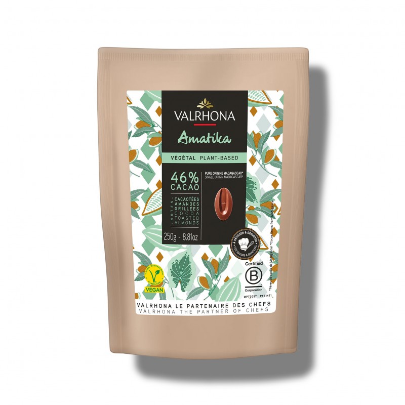 Chocolat au Lait Vegan sans Lactose Amatika 46% Sachet Fèves 250 g - Valrhona
