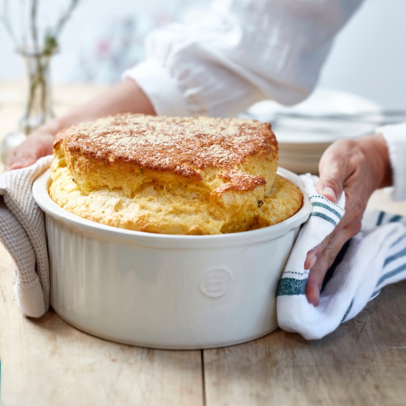 Moule à Soufflé Rond Céramique 23 cm Argile Blanc Cassé  - Emile Henry