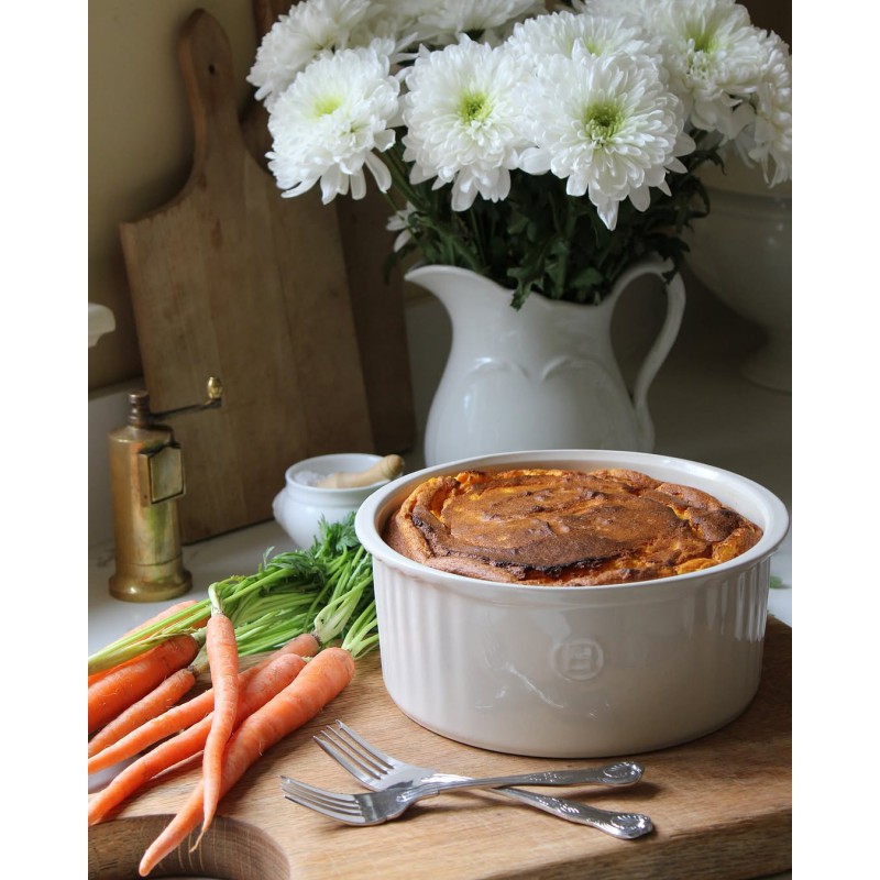 Moule à Soufflé Rond Céramique 23 cm Argile Blanc Cassé  - Emile Henry