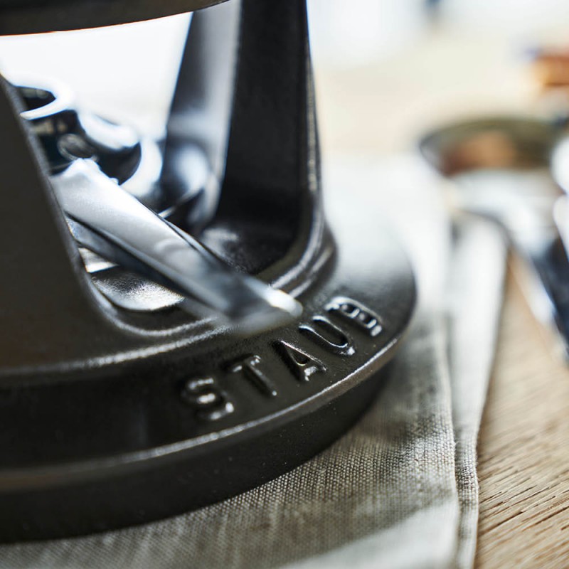 Fondueset in matzwart geëmailleerd gietijzer 2,3 l - Staub