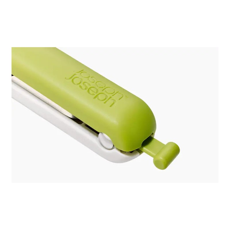 Tweezy Dénoyauteur Cerises Olives et Equeuteur à Fraises 3 en 1 Vert 17 cm - Joseph Joseph