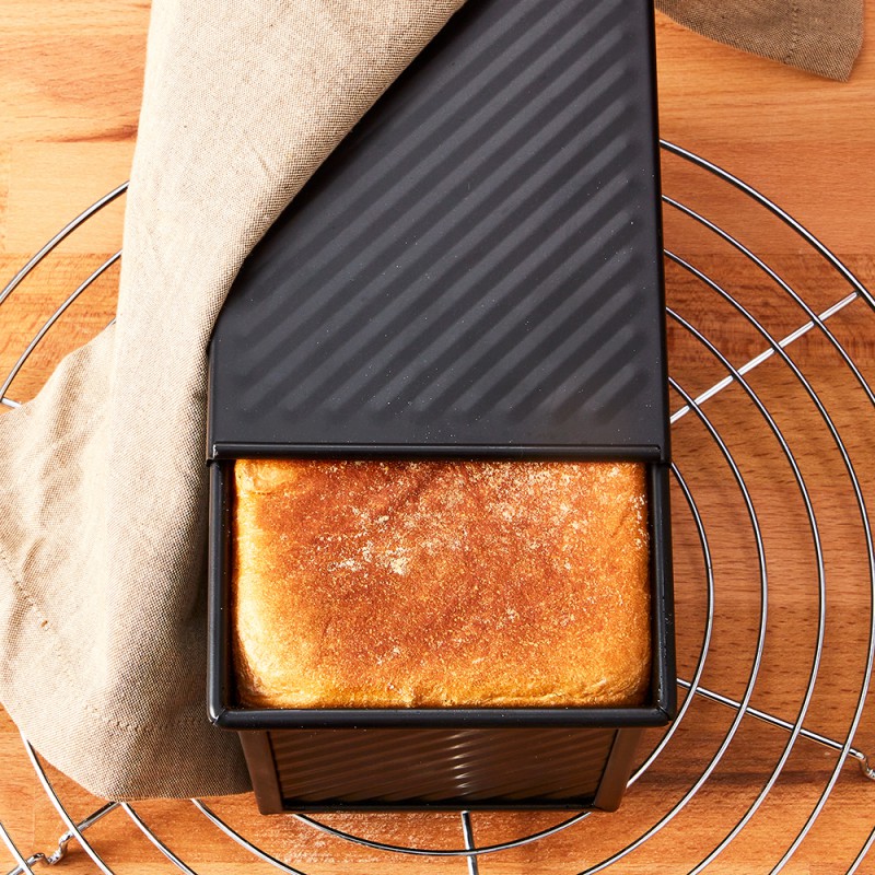 Bread Buddies Moule à Pain de Mie avec Couvercle Acier Antiadhésif 21x11,5cm  - Birkmann