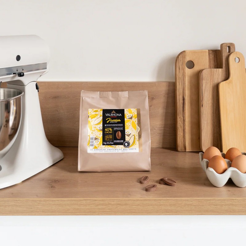 Chocolat au Lait Jivara 40% Sac Fèves 1 kg - Valrhona