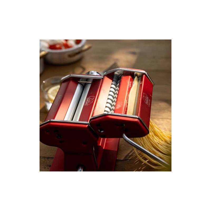 Atlas + Design Handmatige Italiaanse Pastamachine Mat Rood Chrome - Marcato