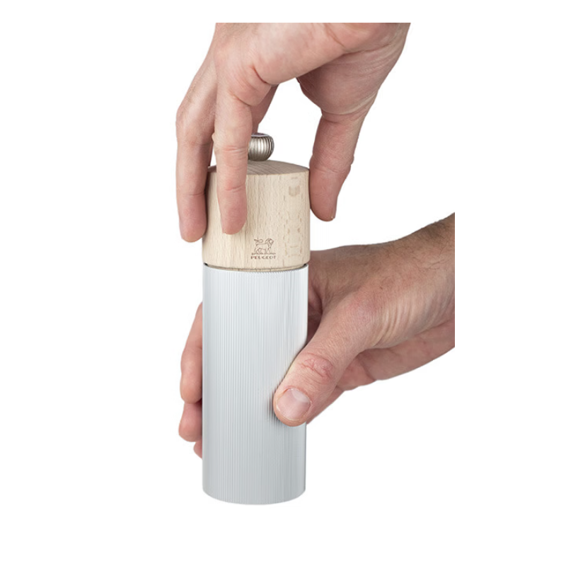 Line Moulin à Sel 18 cm Aluminium et Bois Naturel Zirlion  - Peugeot
