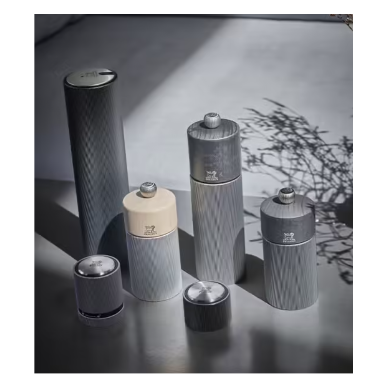 Line Zoutmolen 12 cm Carbon en Natuurlijk Hout Zirlion - Peugeot