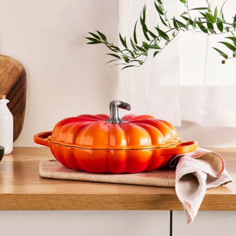 Gietijzeren Cocotte Pompoen 2,5 L Oranje-Rood Zilver (28 cm) - Le Creuset